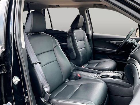 Used 2021 Honda Pilot Special Edition image 9