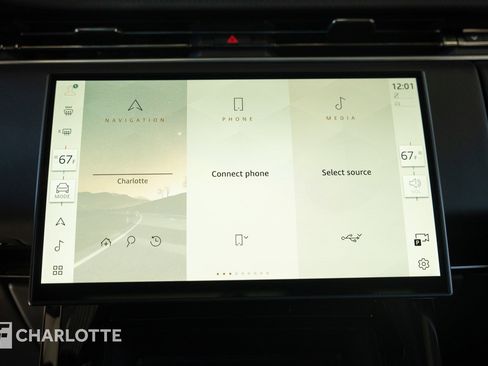 Used 2025 Land Rover Range Rover Sport Dynamic SE image 21