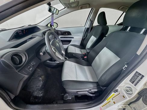 Used 2013 Toyota Prius C Three FWD image 23