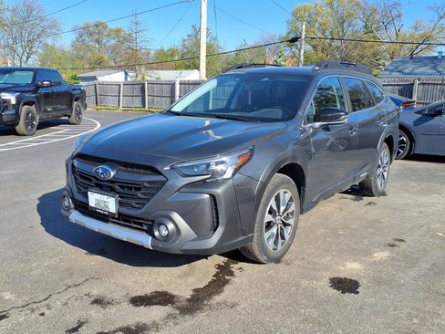 Used 2024 Subaru Outback Limited AWD/4WD image 34