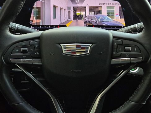 Used 2023 Cadillac Escalade Sport w/ LPO, ONYX Package image 17