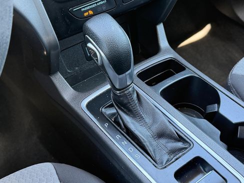 Used 2018 Ford Escape SE FWD image 22