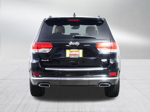 Used 2017 Jeep Grand Cherokee Summit AWD/4WD image 6
