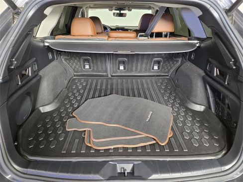 Certified 2022 Subaru Outback Touring XT w/ Popular Package #2 image 18