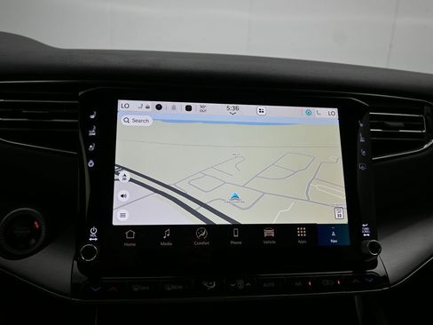 New 2026 Jeep Grand Wagoneer 4WD image 18