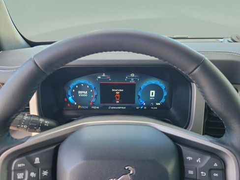 New 2025 Ford Bronco Outer Banks image 15