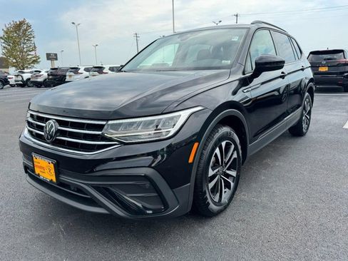 Used 2024 Volkswagen Tiguan S FWD image 8