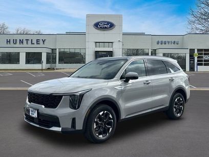 Used 2025 Kia Sorento S w/ Panoramic Sunroof Package