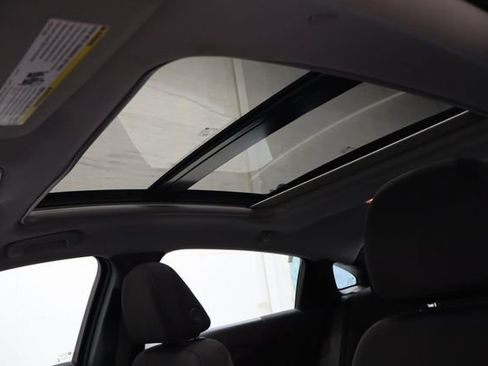 Used 2023 Chevrolet Malibu LT image 10