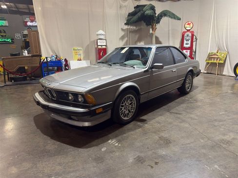 Used 1987 BMW 635CSi Coupe RWD image 11