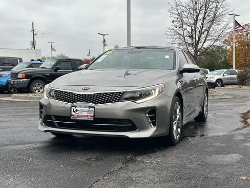 Used 2016 Kia Optima SX w/ Chrome Wheel Package image 2