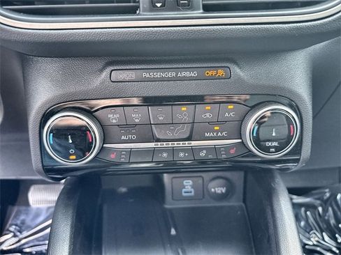 Used 2022 Ford Escape SEL w/ Technology Package image 19