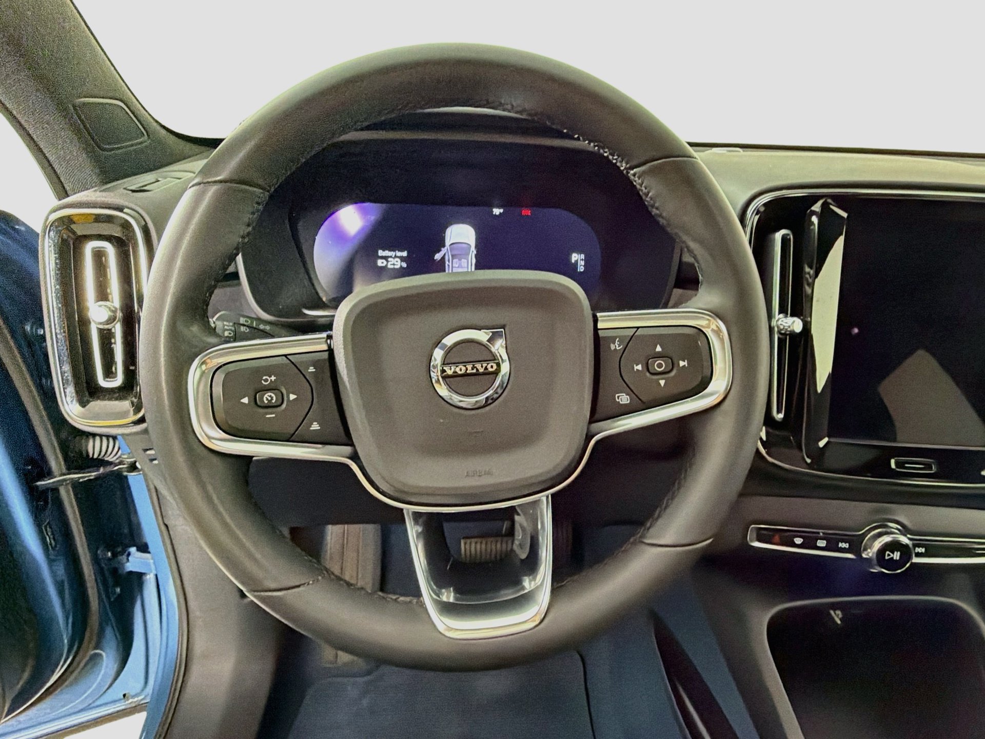 Certified 2023 Volvo C40 P8 Recharge Plus AWD/4WD image 12