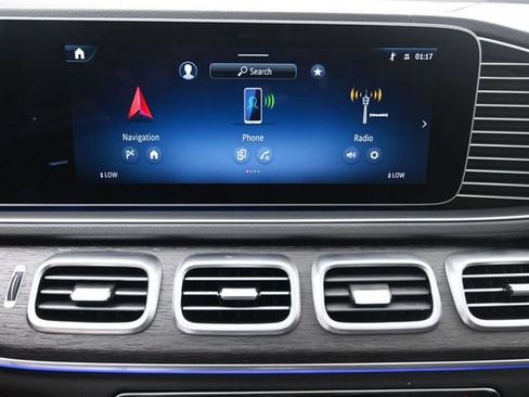 Certified 2026 Mercedes-Benz GLS 450 4MATIC image 11