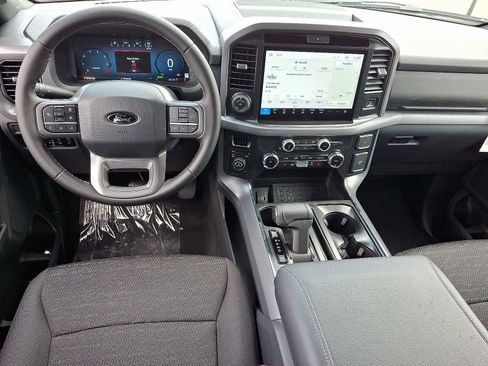 New 2025 Ford F150 XLT image 9