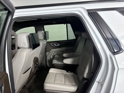 Used 2021 Chevrolet Tahoe Z71 w/ Rear Media and Nav Package AWD/4WD image 30
