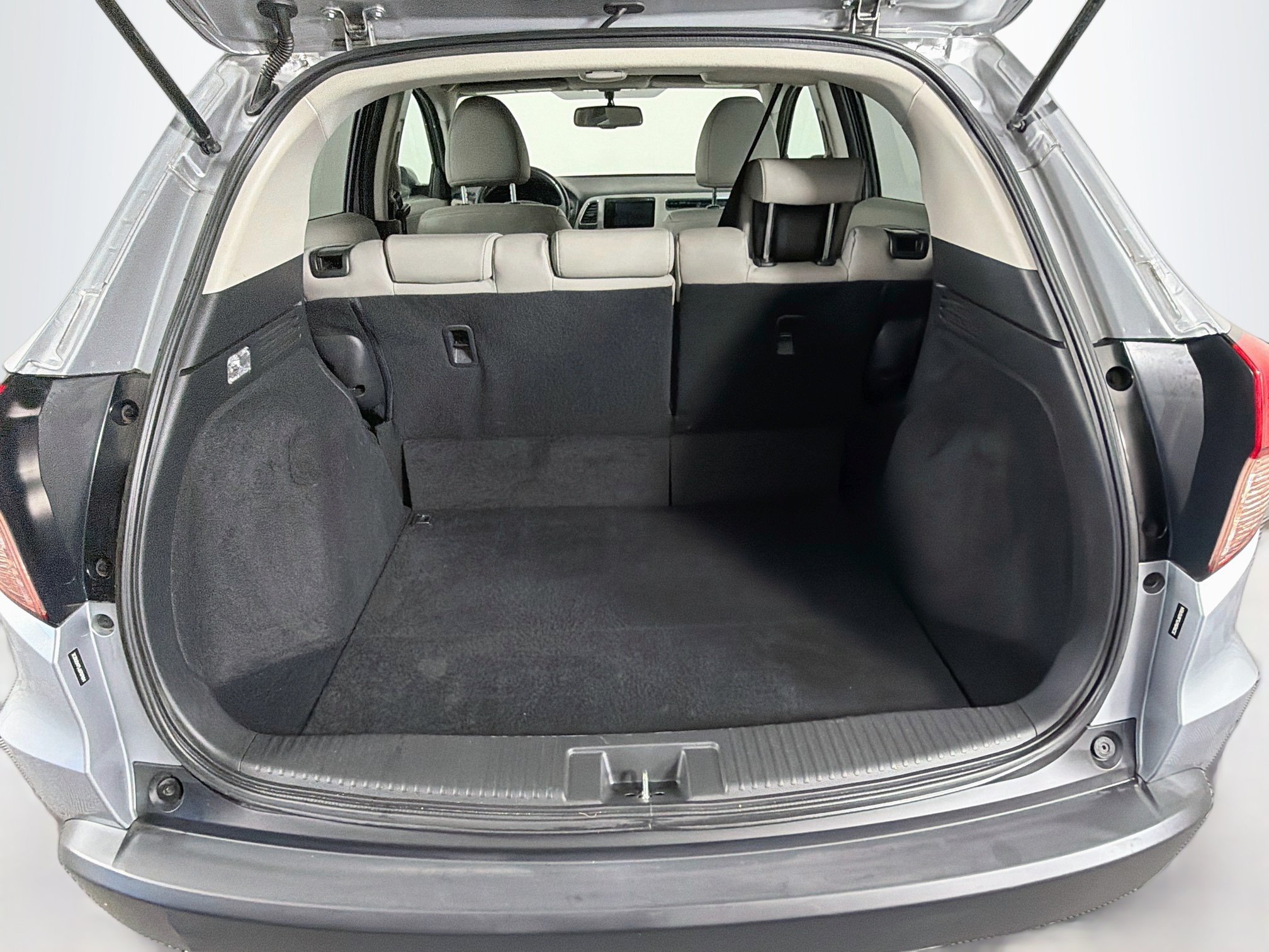 Used 2018 Honda HR-V EX-L image 29
