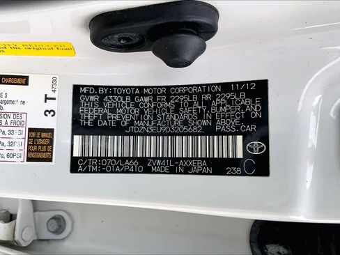 Used 2013 Toyota Prius V Five image 36