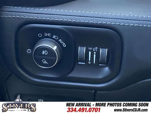 Used 2020 RAM 1500 Limited w/ Black Appearance Package image 30