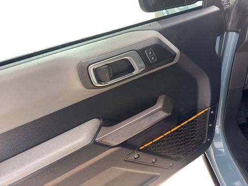 Used 2022 Ford Bronco Badlands image 19