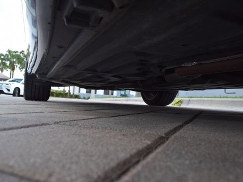 Used 2007 Mercedes-Benz CLK 350 Cabriolet image 95