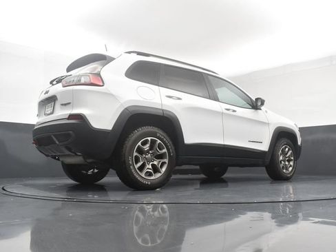 Used 2022 Jeep Cherokee Trailhawk AWD/4WD image 24