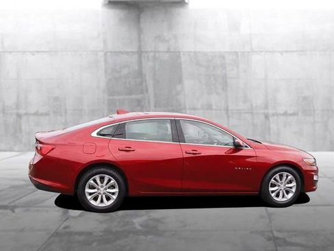 Used 2024 Chevrolet Malibu LT image 5