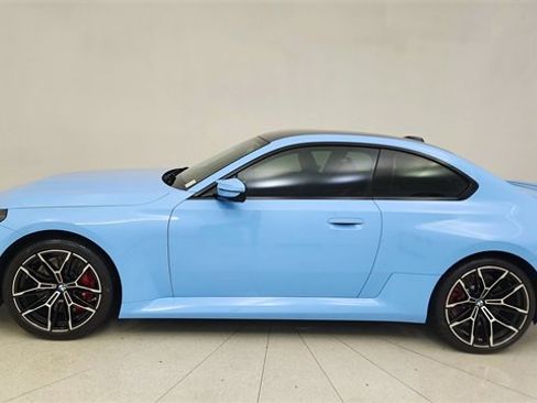 Used 2024 BMW M2 w/ Lighting Package image 10