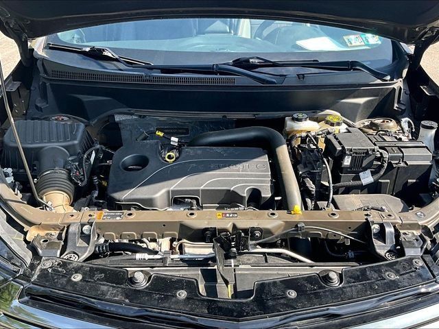 Used 2023 Chevrolet Equinox RS w/ LPO, Cargo Package AWD/4WD image 29
