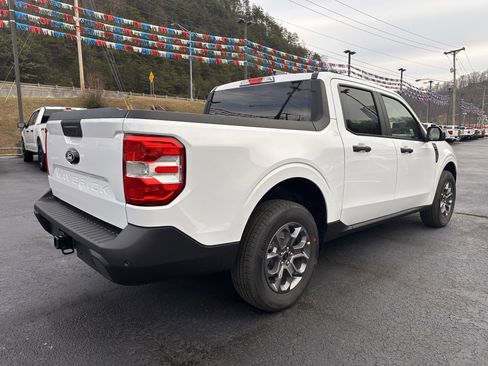 New 2026 Ford Maverick XLT w/ XLT Luxury Package image 7