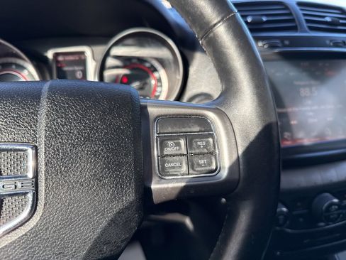 Used 2017 Dodge Journey Crossroad w/ Popular Equipment Group image 18