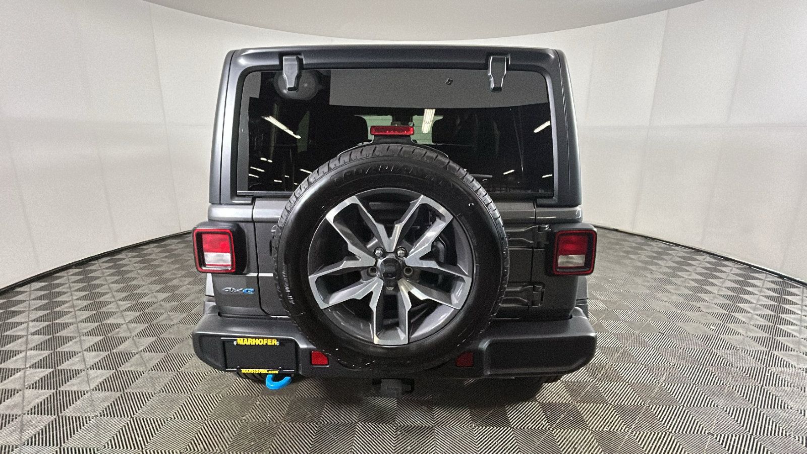 Used 2024 Jeep Wrangler Unlimited w/ Technology Group AWD/4WD image 4