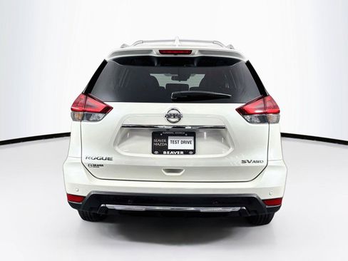 Used 2020 Nissan Rogue SV AWD/4WD image 11