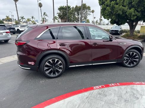 Used 2024 MAZDA CX-90 Plug-In Hybrid w/ Premium Plus AWD/4WD image 29