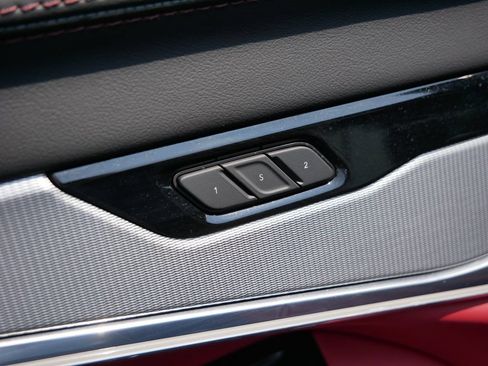 Used 2025 Jeep Wagoneer S Launch Edition AWD/4WD image 18