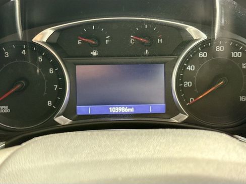 Used 2020 Chevrolet Equinox Premier image 12