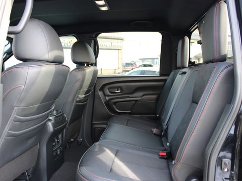 Certified 2021 Nissan Titan PRO-4X image 11