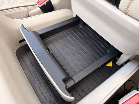 Used 2023 GMC Yukon Denali image 23