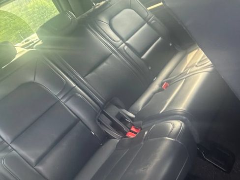 Used 2024 Lincoln Navigator L 4WD image 11