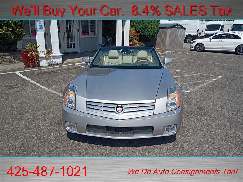 Used 2005 Cadillac XLR RWD image 2