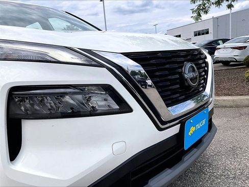 Certified 2023 Nissan Rogue S AWD/4WD image 31