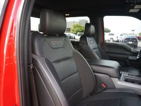 Used 2019 Ford F150 Raptor w/ Equipment Group 802A Luxury AWD/4WD image 20
