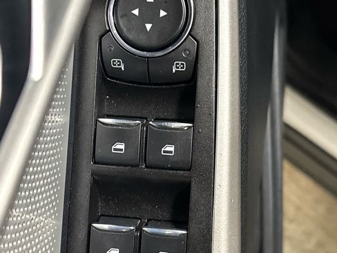 Used 2022 Ford Explorer Limited w/ Limited Technology Package image 23