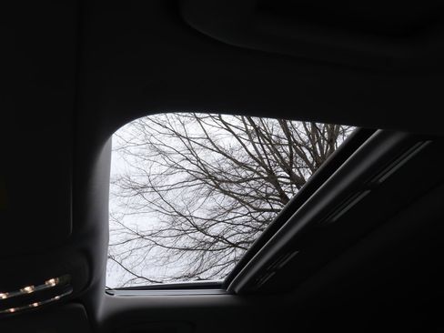 Used 2020 Mercedes-Benz GLS 450 4MATIC image 27