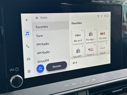 New 2026 Toyota Prius Plug-In Hybrid image 15