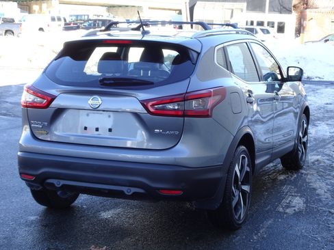 Used 2021 Nissan Rogue Sport SL image 7