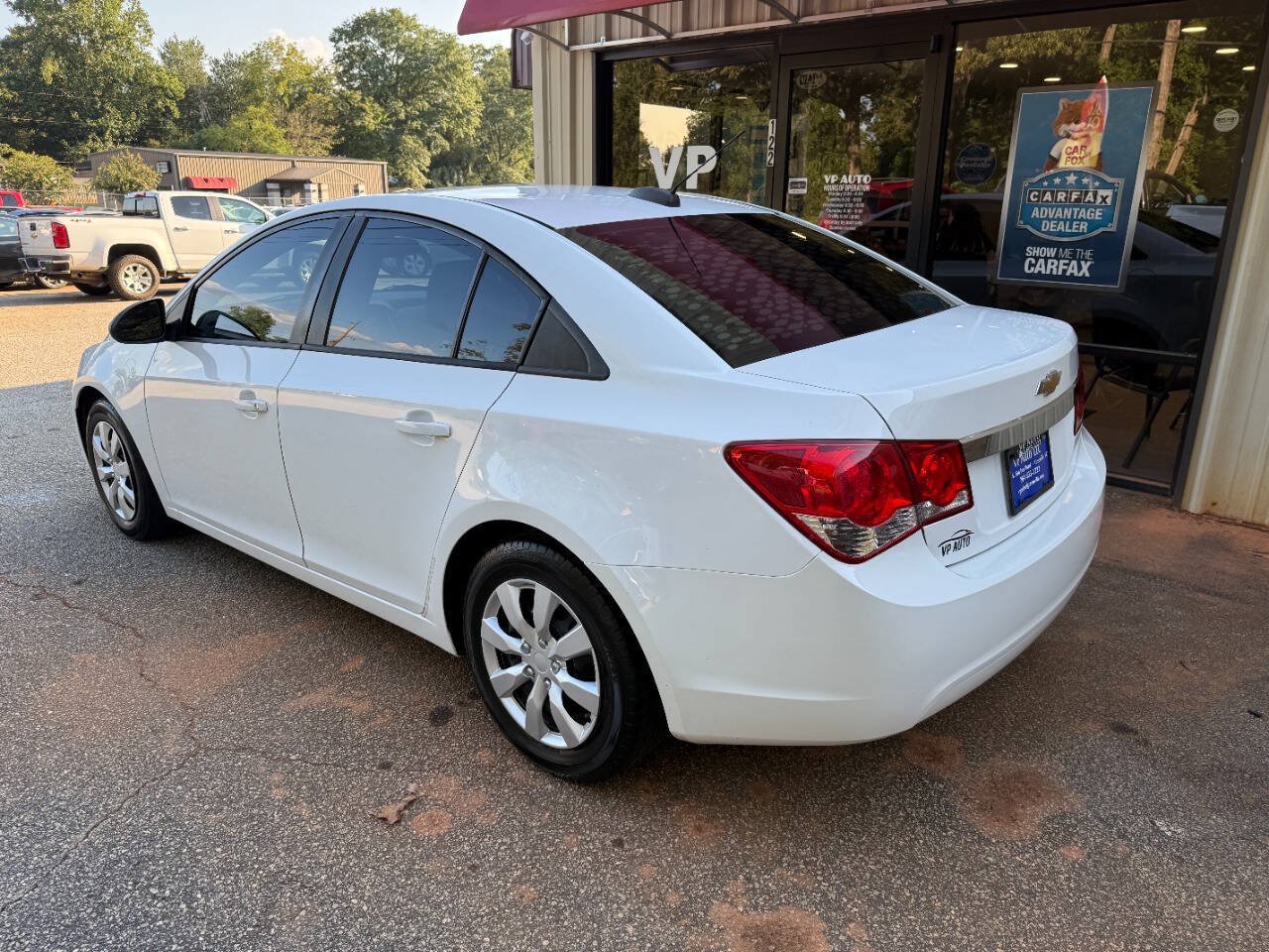 Used 2015 Chevrolet Cruze LS FWD image 6