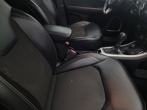 Used 2021 Jeep Compass Latitude w/ Convenience Group image 21