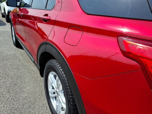 Used 2020 Ford Explorer XLT RWD image 17