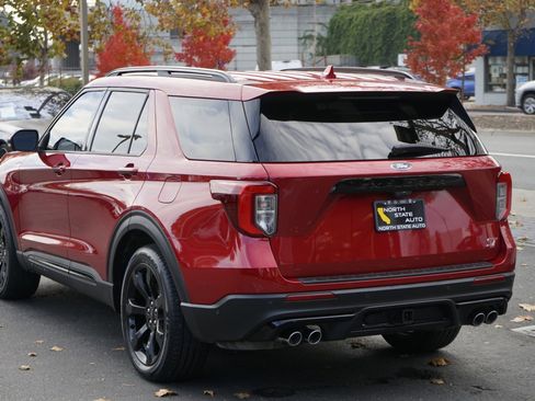 Used 2020 Ford Explorer ST w/ ST Street Pack image 9